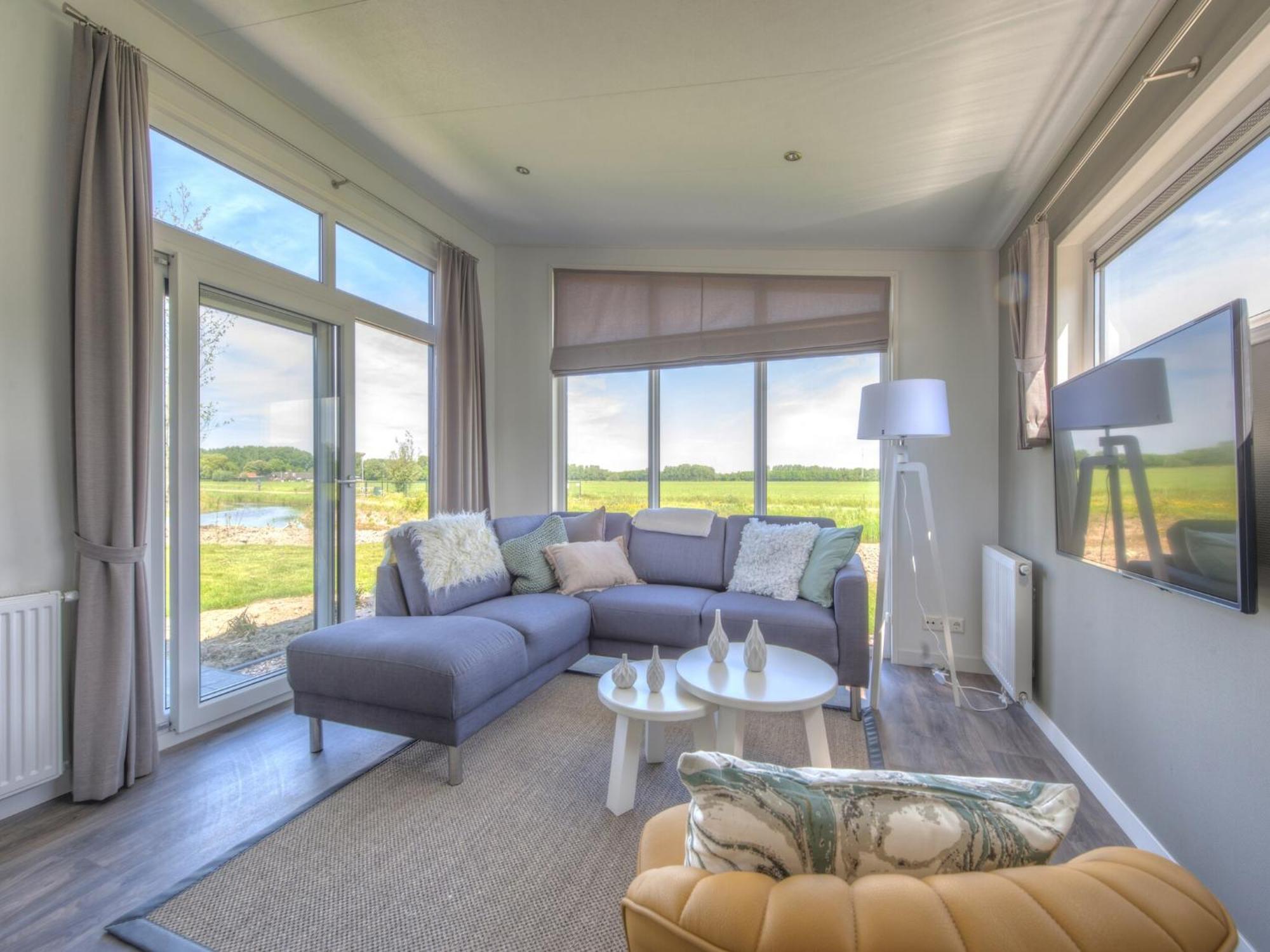 Comfortable Chalet 4 5Km From Rockanje Hellevoetsluis Exterior photo