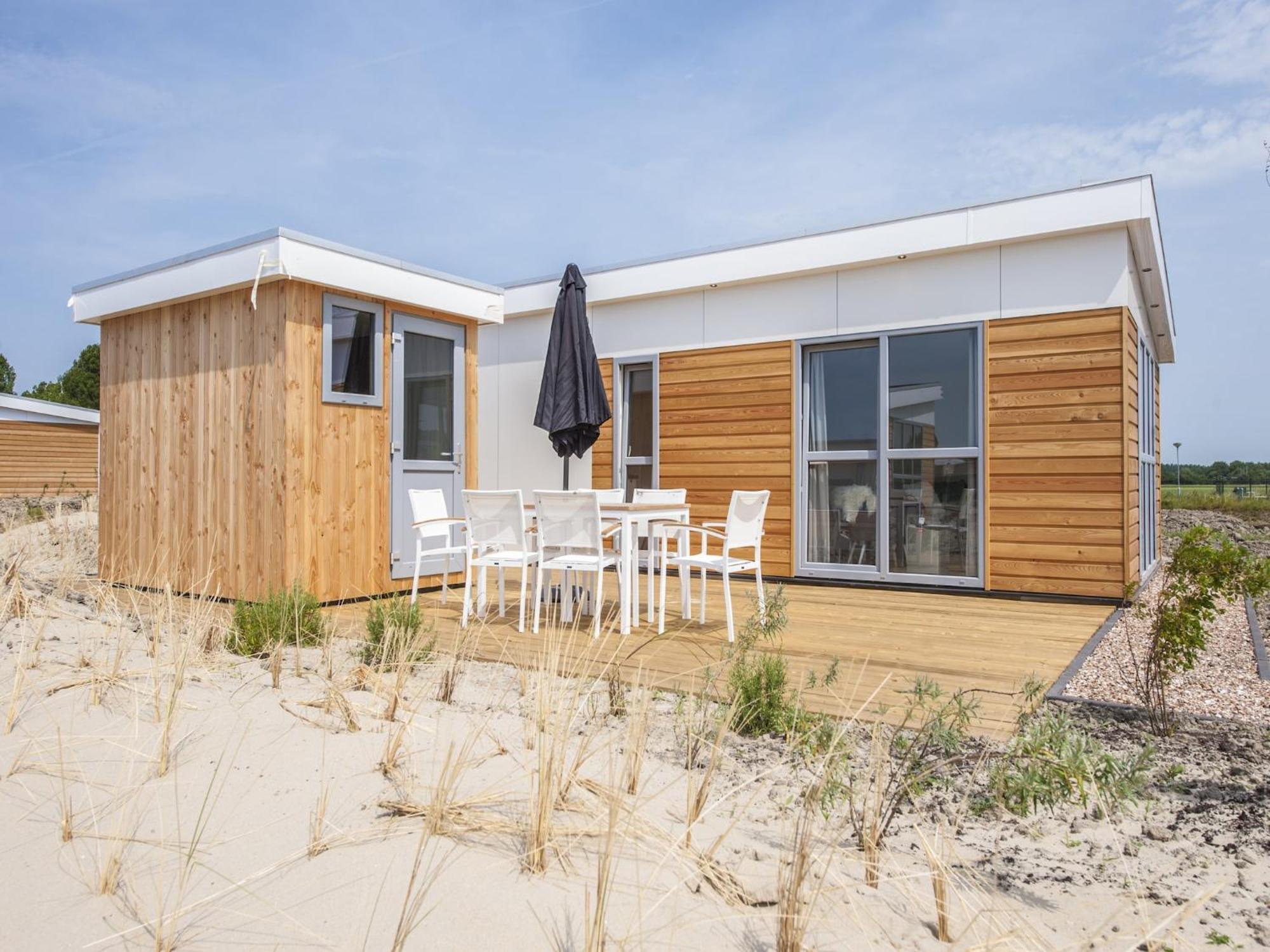 Comfortable Chalet 4 5Km From Rockanje Hellevoetsluis Exterior photo